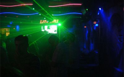 Sailing Greek islands - Greece charter sailing holidays - Island Party - Party in Bars and Clubs